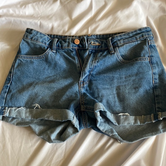 Pants - Perfect Condition Jean Shorts